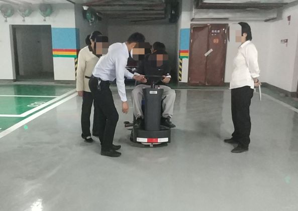 文章附图
